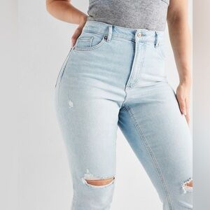 Express Curvy Super Hugh Waisted Ripped Mom Jeans